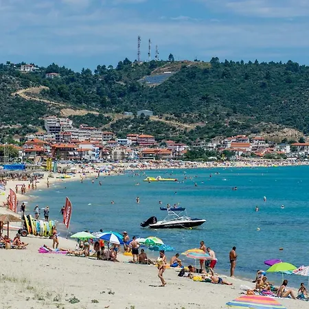 Family House Nikos 2 아파트